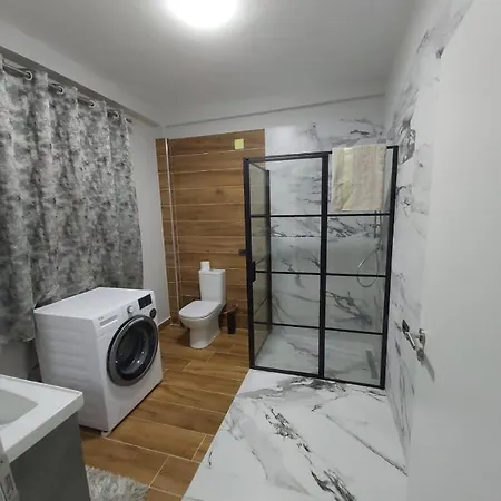 בית הארחה Hotel Relax